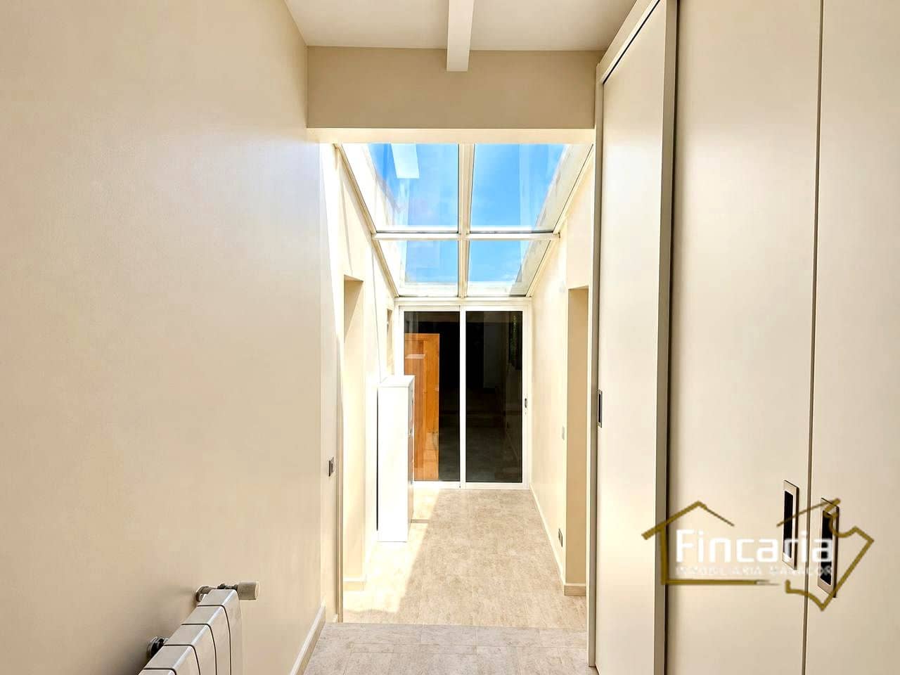 3 chambre Villa/Maison à vendre à Es Castell avec piscine garage - 955 000 € (Ref: 10174796)
