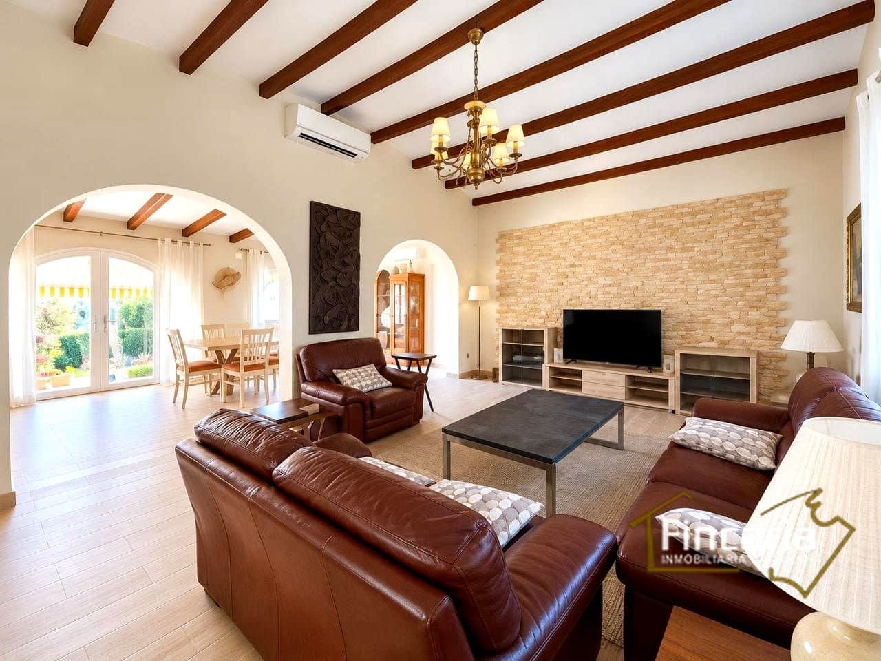 3 chambre Villa/Maison à vendre à Es Castell avec piscine garage - 955 000 € (Ref: 10174796)