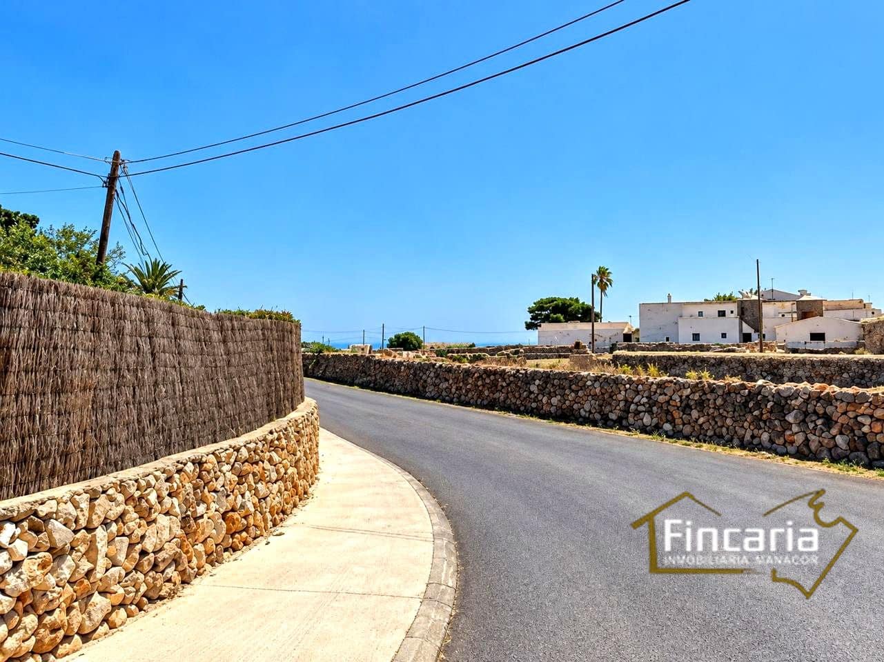 3 chambre Villa/Maison à vendre à Es Castell avec piscine garage - 955 000 € (Ref: 10174796)