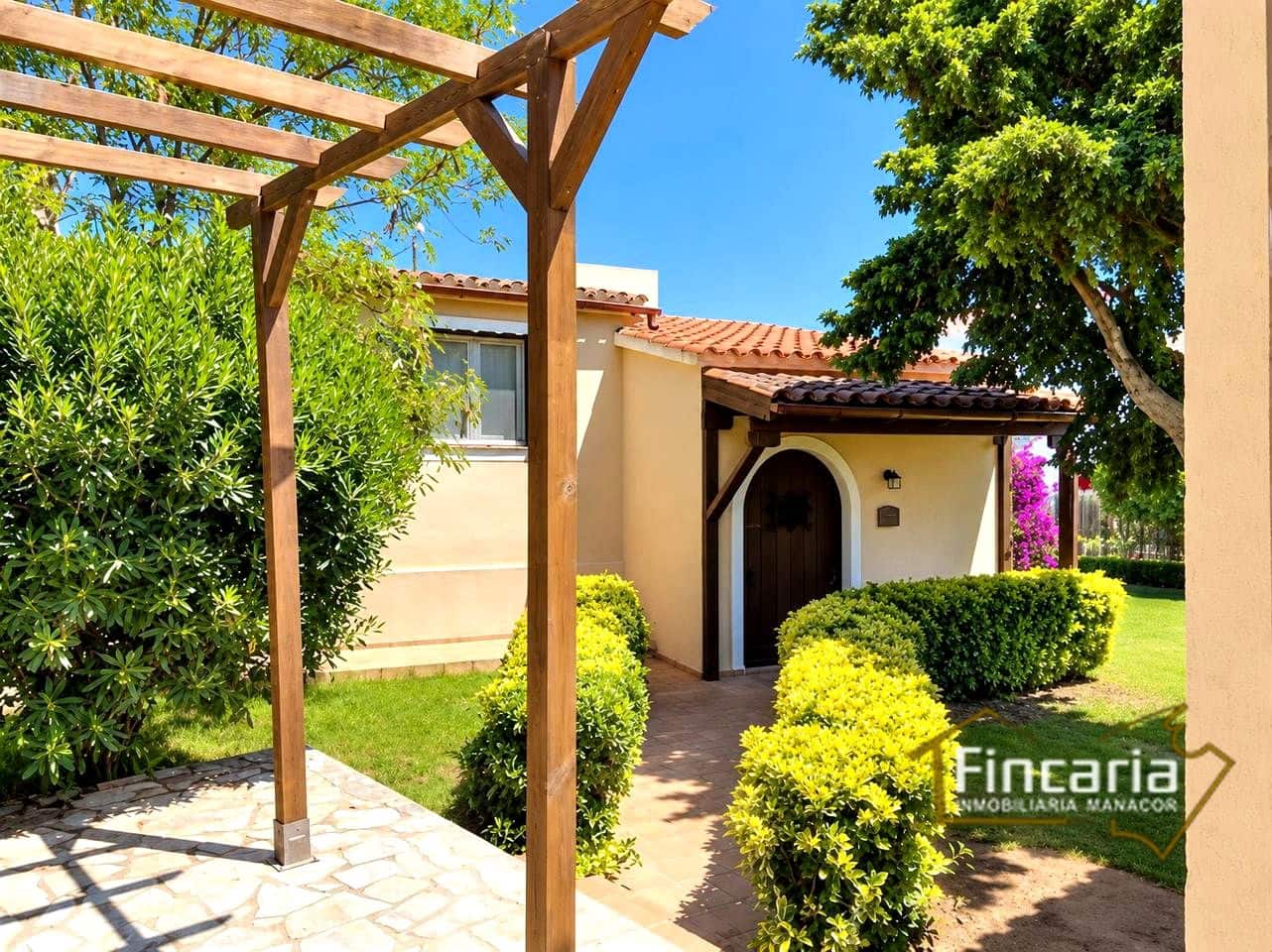 3 chambre Villa/Maison à vendre à Es Castell avec piscine garage - 955 000 € (Ref: 10174796)