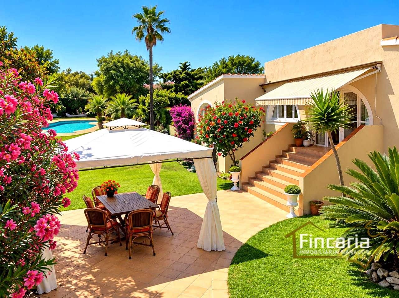 3 chambre Villa/Maison à vendre à Es Castell avec piscine garage - 955 000 € (Ref: 10174796)