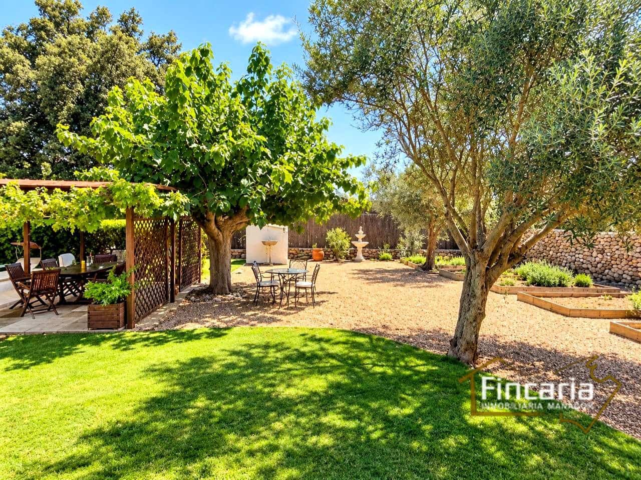 3 chambre Villa/Maison à vendre à Es Castell avec piscine garage - 955 000 € (Ref: 10174796)