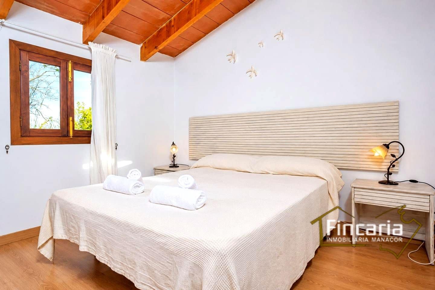 5 bedroom Finca/Country House for rent in Manacor with pool garage - € 5,000 (Ref: 10181889)