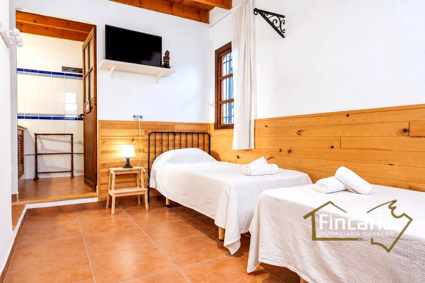 5 bedroom Finca/Country House for rent in Manacor with pool garage - € 5,000 (Ref: 10181889)
