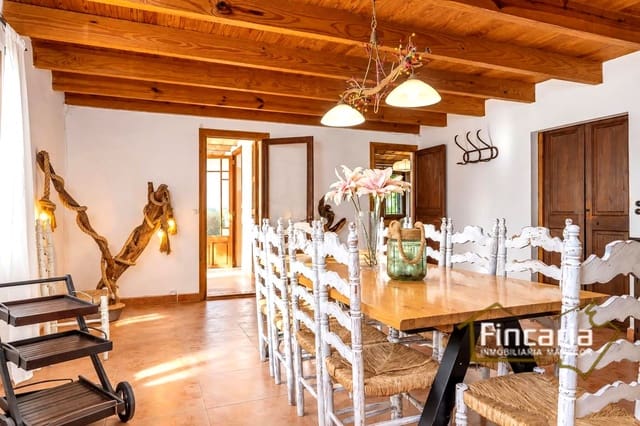 5 bedroom Finca/Country House for rent in Manacor with pool garage - € 5,000 (Ref: 10181889)