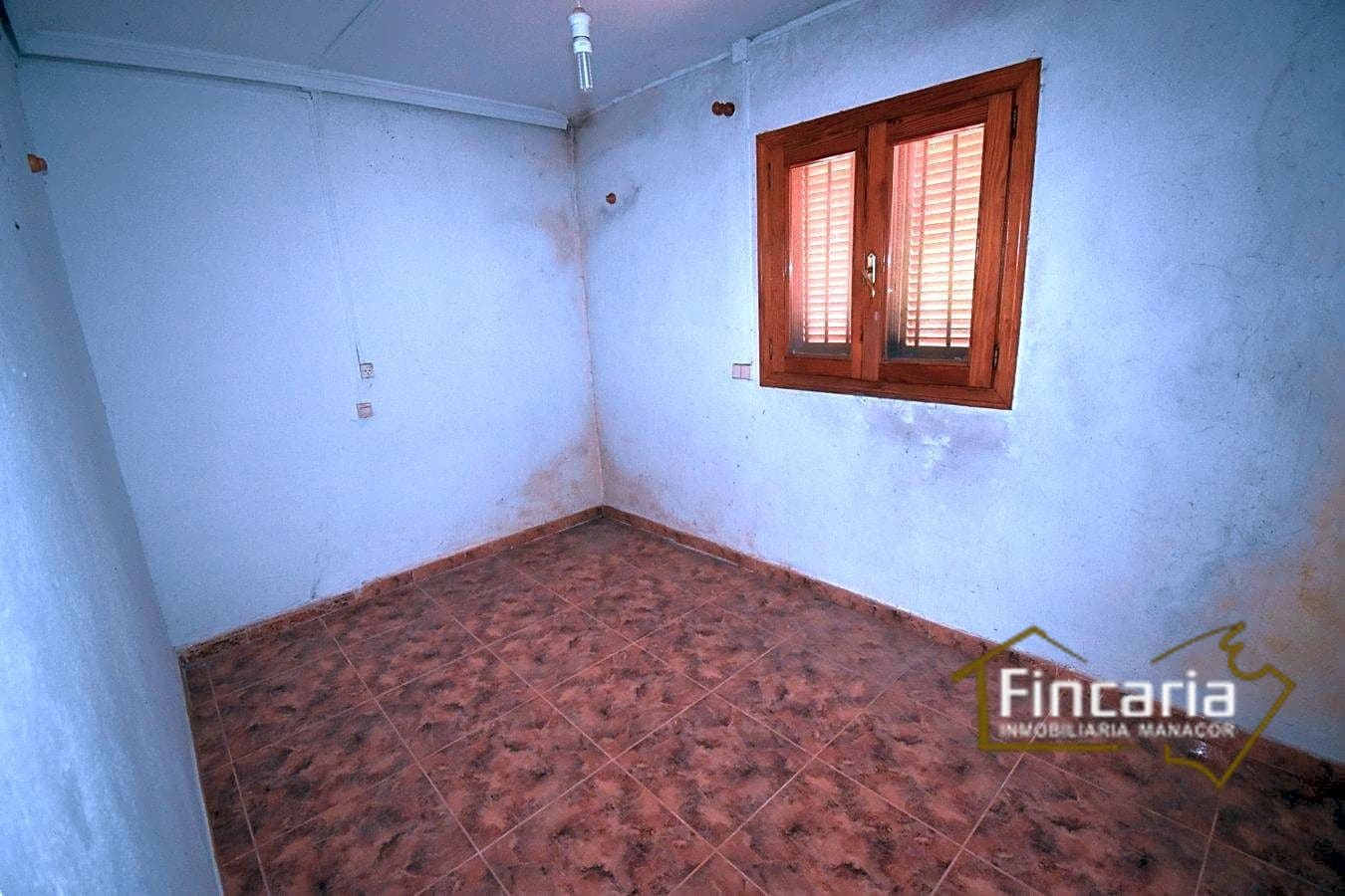 5 soveværelse Finca/Landehus til salg i Manacor - € 199.000 (Ref: 8822762)