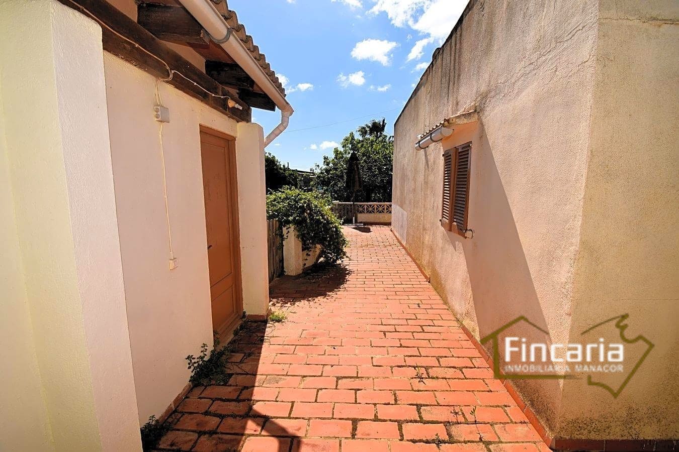 5 soveværelse Finca/Landehus til salg i Manacor - € 199.000 (Ref: 8822762)