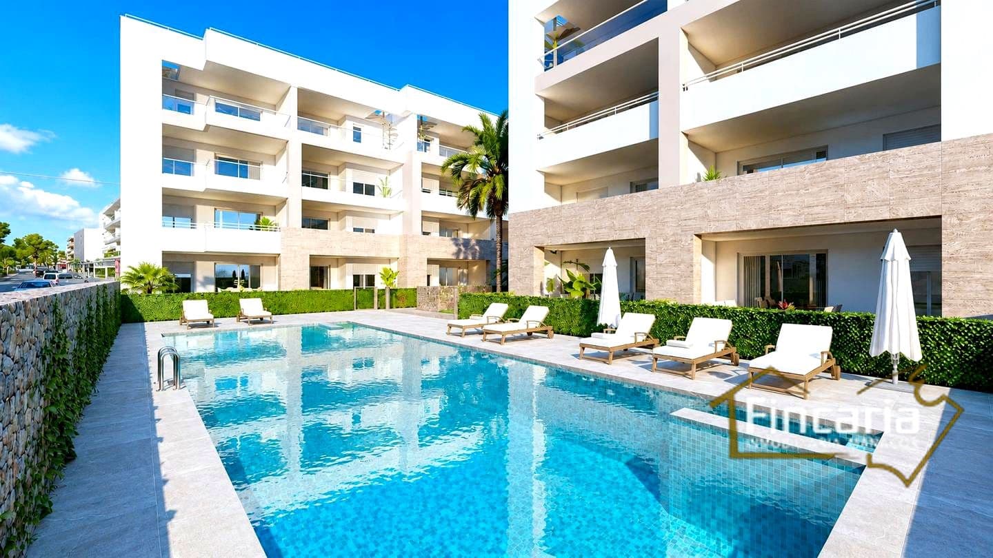 2 soverom Leilighet til salgs i Cala Ratjada med svømmebasseng garasje - € 380 000 (Ref: 8822781)