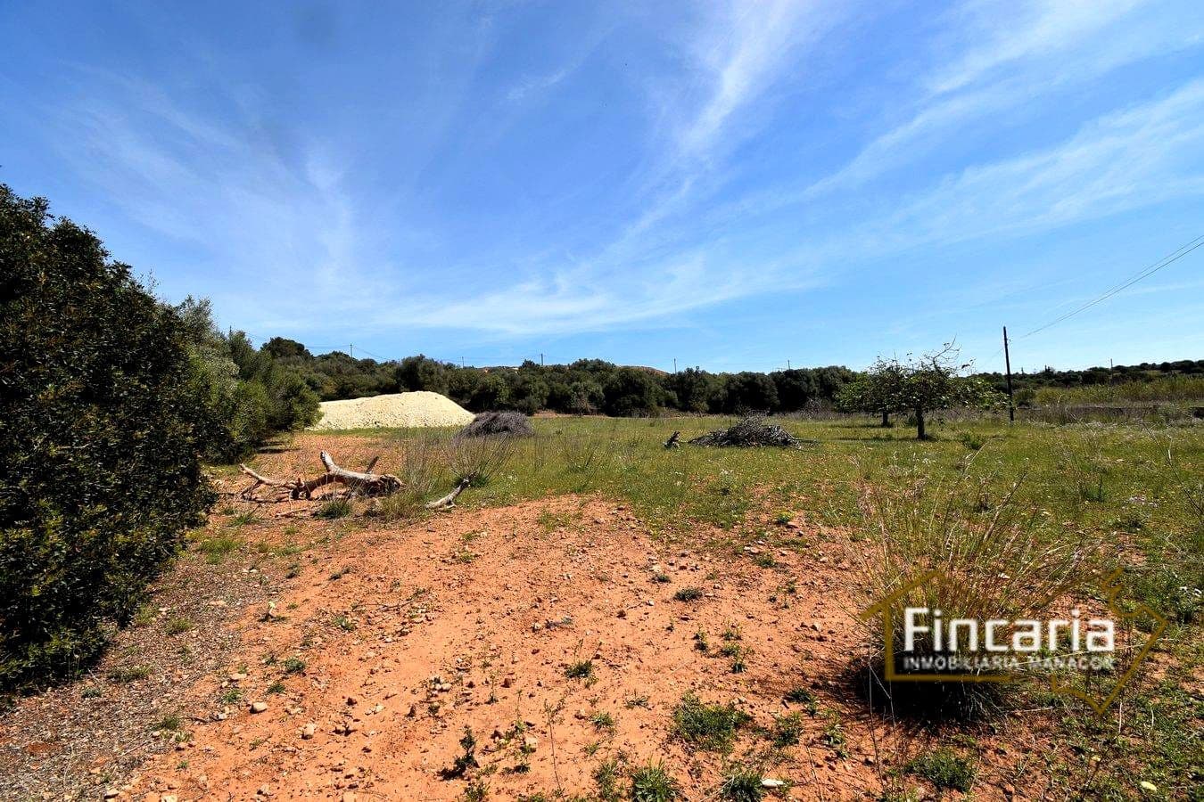 Grunde uden byggetilladelser til salg i Sant Llorenc des Cardassar - € 298.000 (Ref: 8822801)