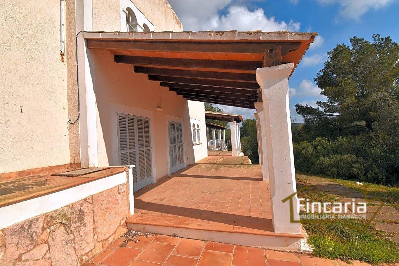 4 soveværelse Finca/Landehus til salg i L'Horta / S'Horta med swimmingpool - € 895.000 (Ref: 8822811)