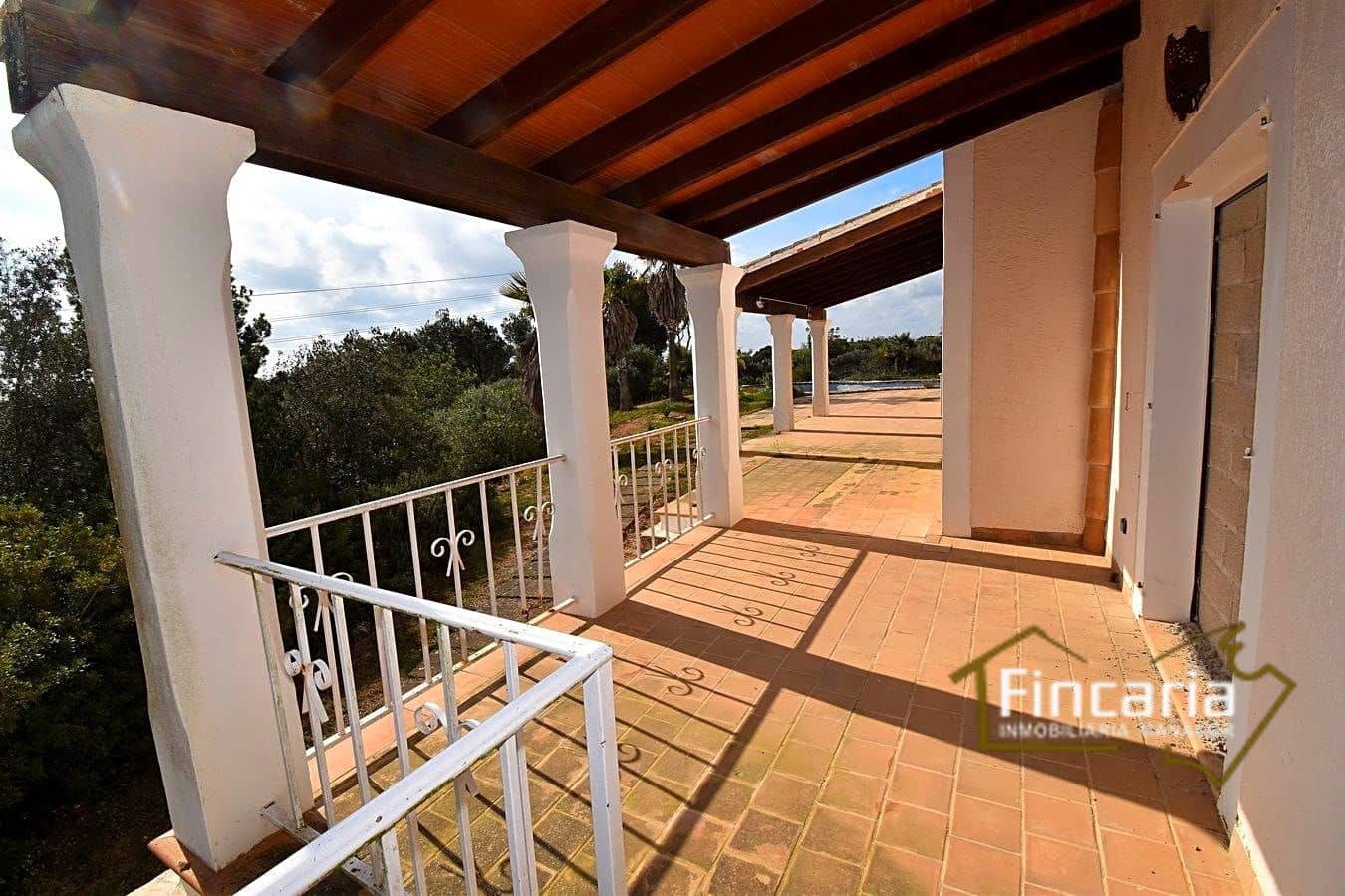 4 soveværelse Finca/Landehus til salg i L'Horta / S'Horta med swimmingpool - € 895.000 (Ref: 8822811)