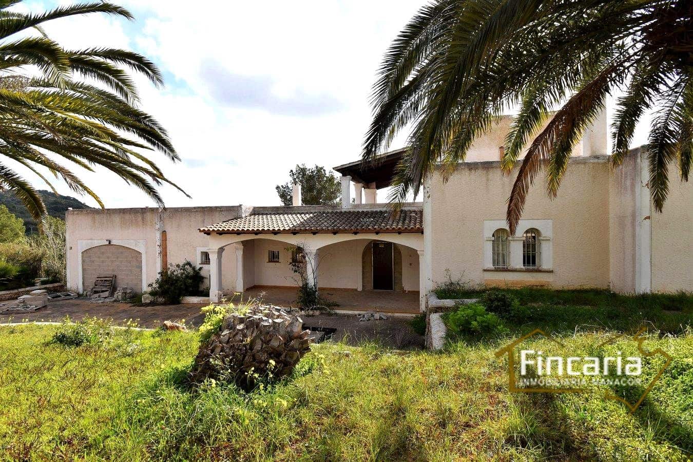 4 soveværelse Finca/Landehus til salg i L'Horta / S'Horta med swimmingpool - € 895.000 (Ref: 8822811)