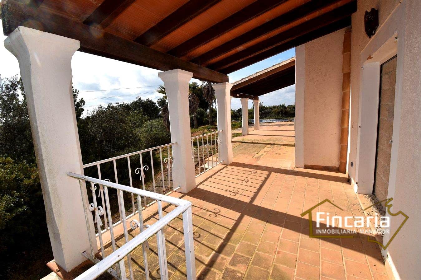 4 soveværelse Finca/Landehus til salg i L'Horta / S'Horta med swimmingpool - € 895.000 (Ref: 8822811)