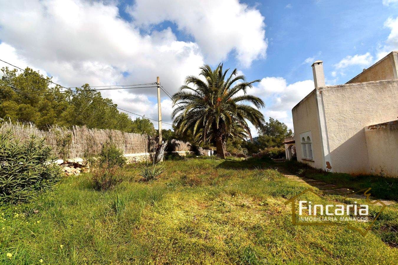 4 soveværelse Finca/Landehus til salg i L'Horta / S'Horta med swimmingpool - € 895.000 (Ref: 8822811)
