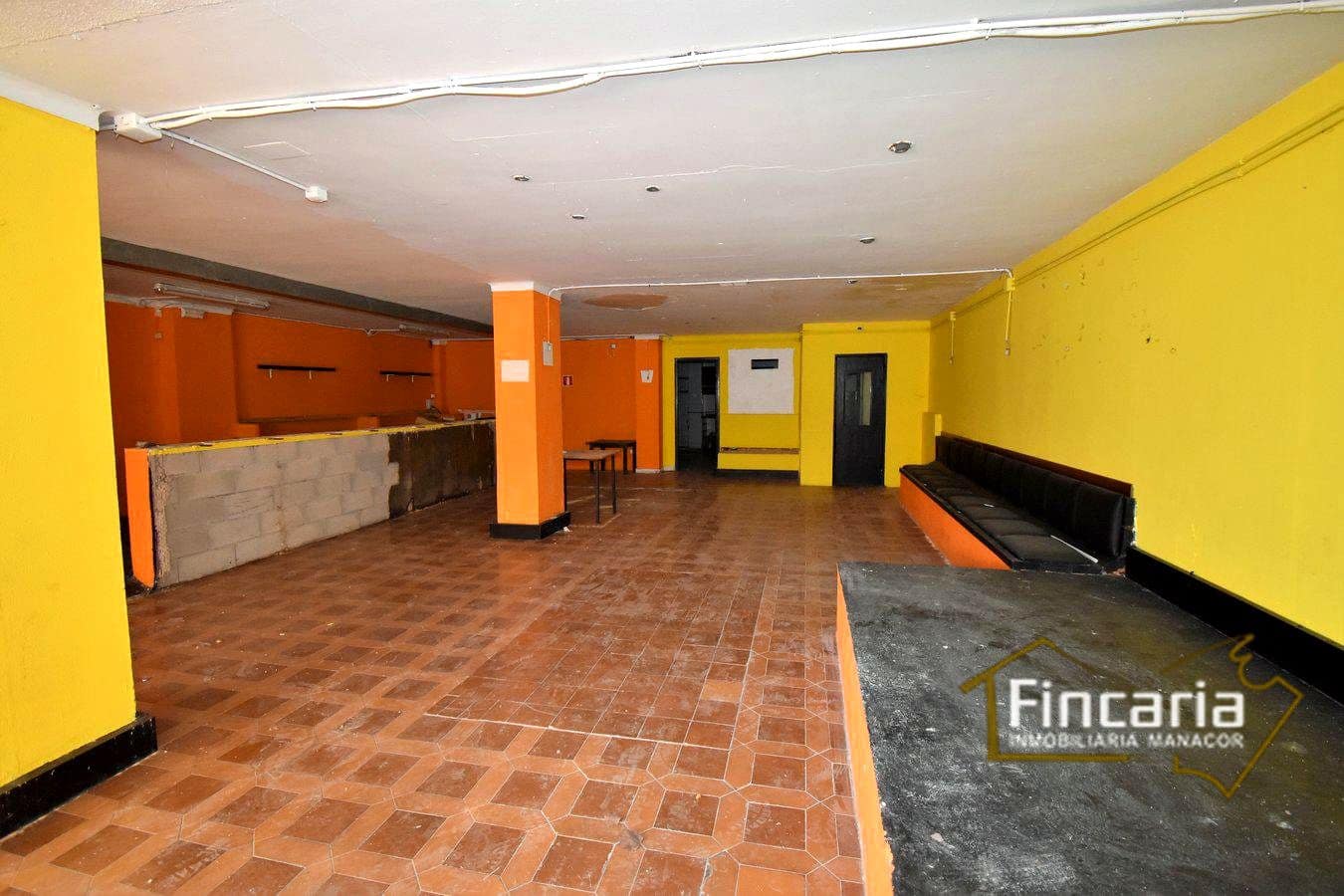 2 bedroom Business for sale in Portocristo / Port de Manacor - € 82,000 (Ref: 8822814)
