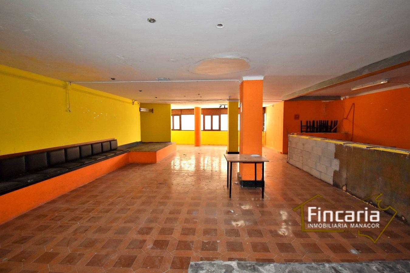 2 bedroom Business for sale in Portocristo / Port de Manacor - € 82,000 (Ref: 8822814)