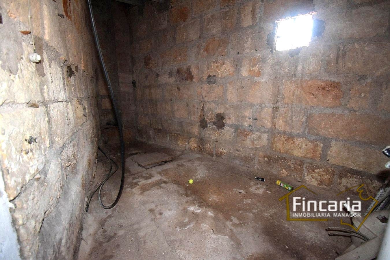 3 soverom Villa til salgs i Manacor - € 300 000 (Ref: 8886969)