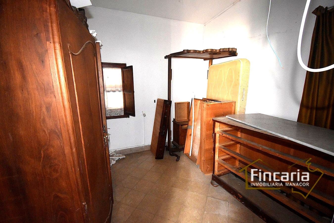 3 soverom Villa til salgs i Manacor - € 300 000 (Ref: 8886969)