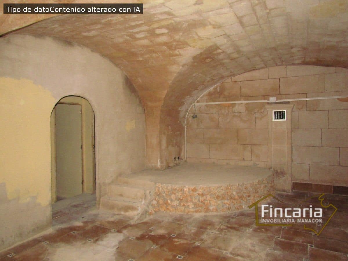 6 bedroom Business for sale in Cala d'Or - € 118,000 (Ref: 8993225)