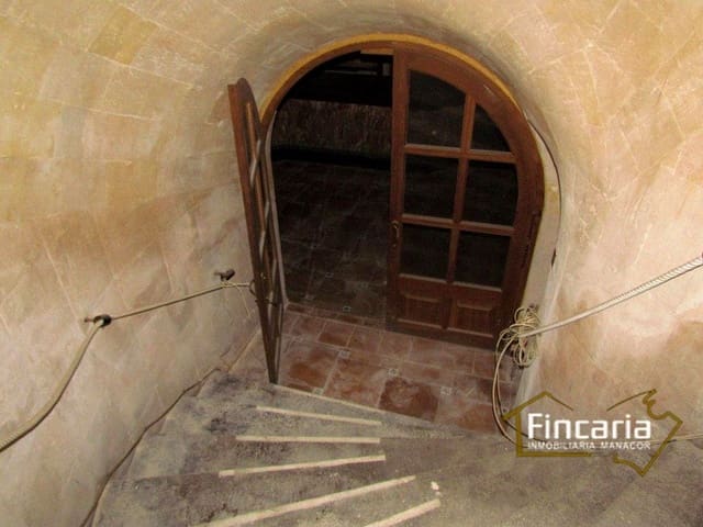 6 soveværelse Virksomhed til salg i Cala d'Or, Santanyí - € 118.000 (Ref: 8993225)