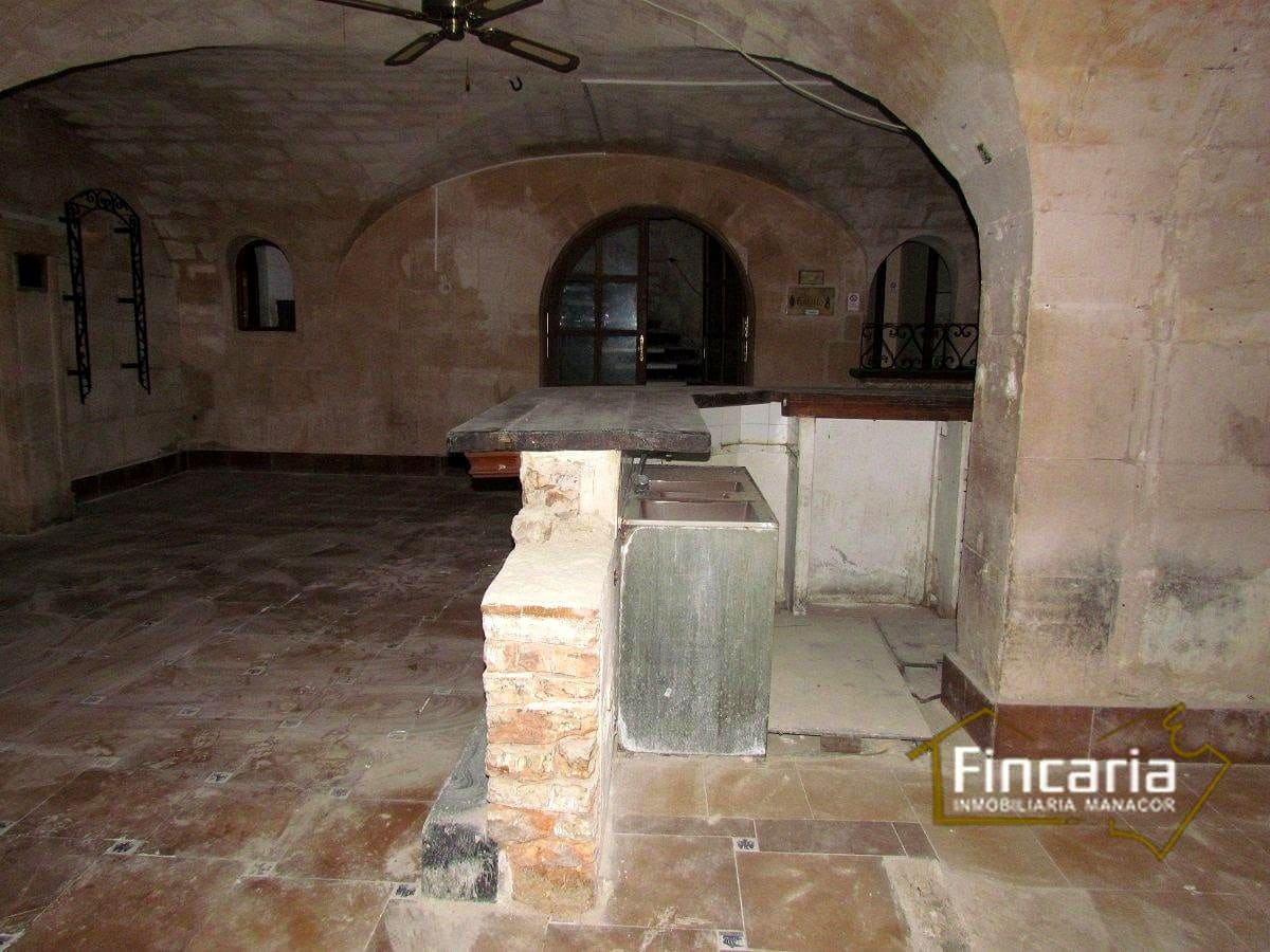 6 bedroom Business for sale in Cala d'Or - € 118,000 (Ref: 8993225)
