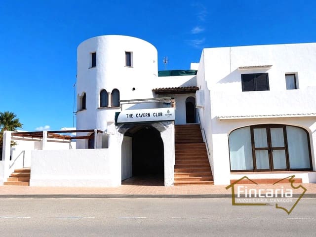 6 soveværelse Virksomhed til salg i Cala d'Or, Santanyí - € 118.000 (Ref: 8993225)
