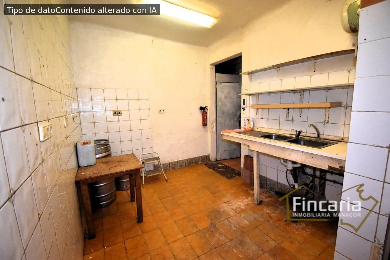 4 soveværelse Virksomhed til salg i Portocristo / Port de Manacor - € 180.000 (Ref: 9006571)