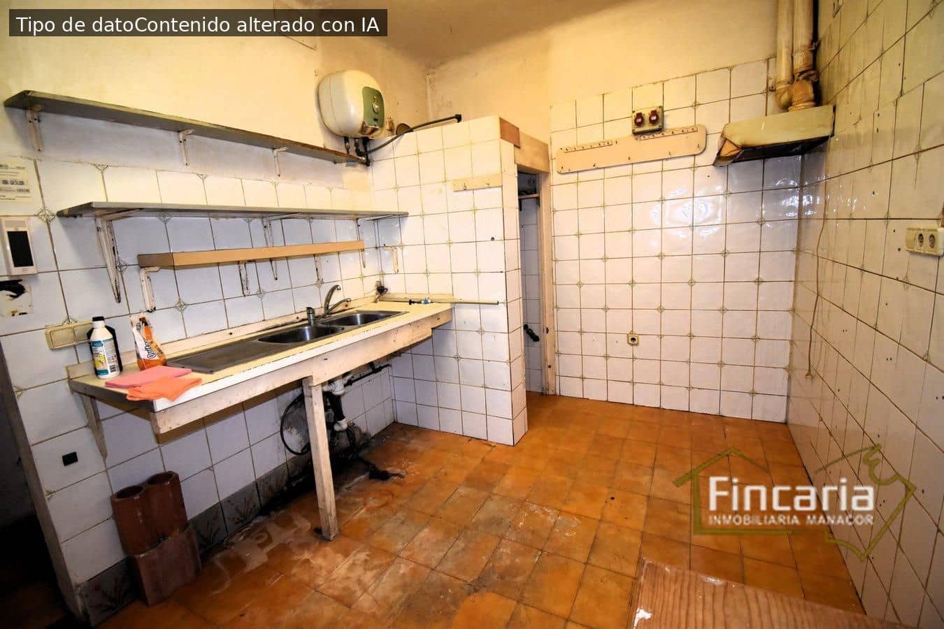 4 soveværelse Virksomhed til salg i Portocristo / Port de Manacor - € 180.000 (Ref: 9006571)