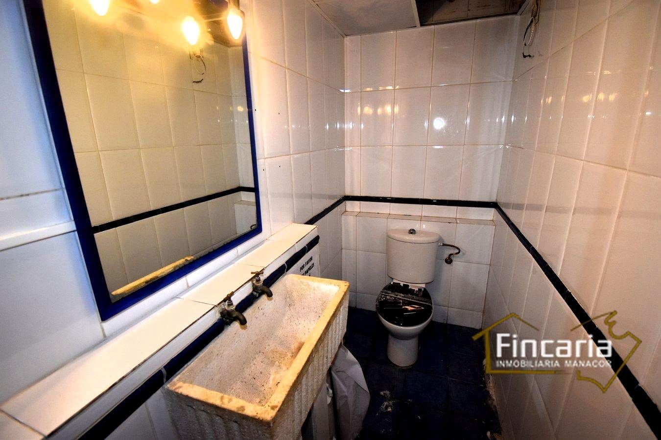 4 soveværelse Virksomhed til salg i Portocristo / Port de Manacor - € 180.000 (Ref: 9006571)