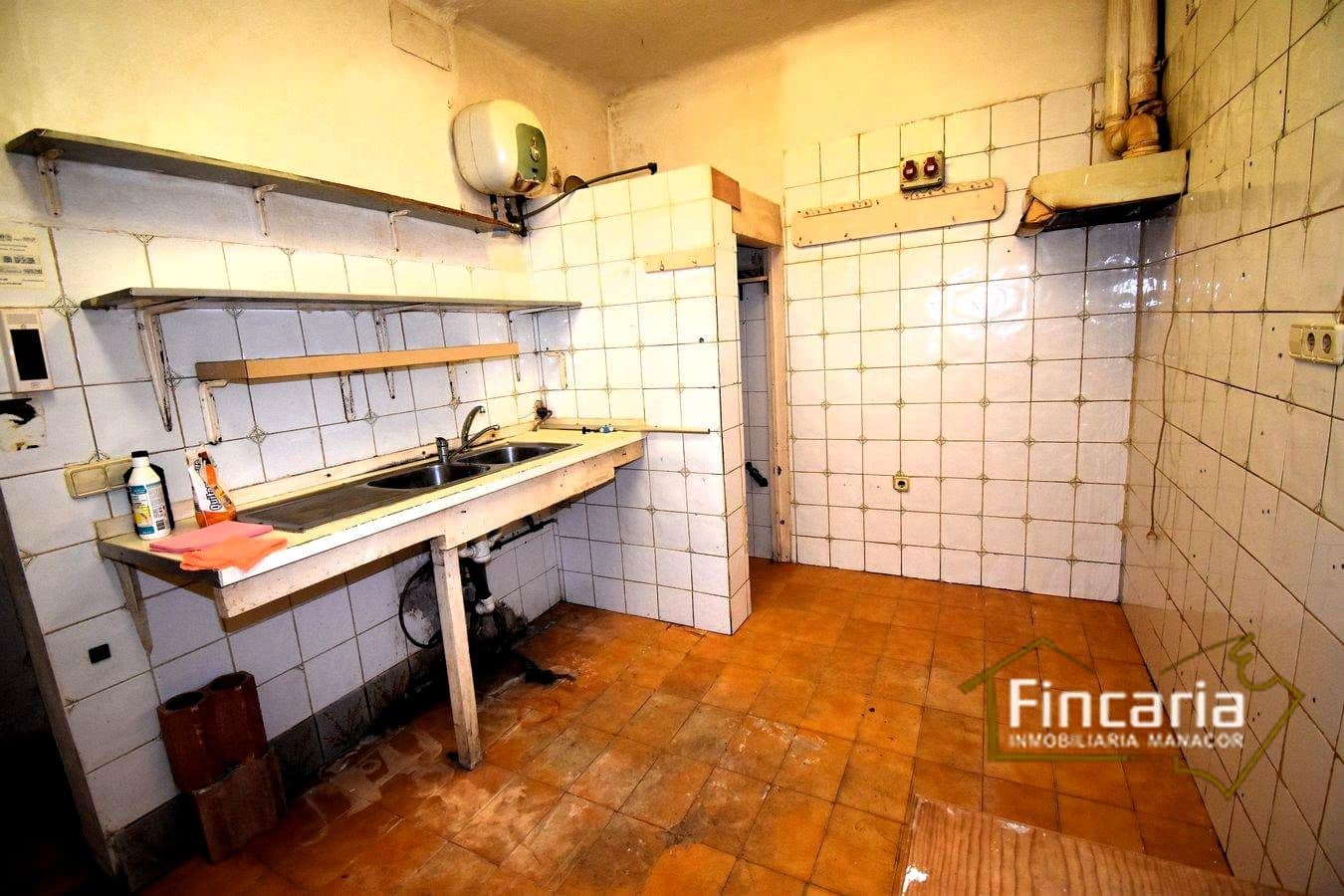 4 soveværelse Virksomhed til salg i Portocristo / Port de Manacor - € 180.000 (Ref: 9006571)