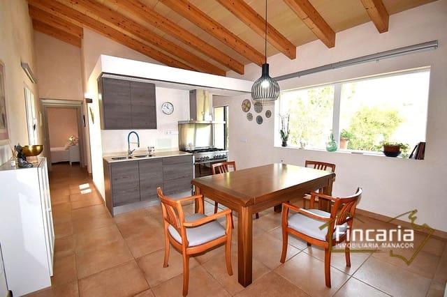 2 slaapkamer Finca/Landhuis te koop in Manacor - € 675.000 (Ref: 9167488)