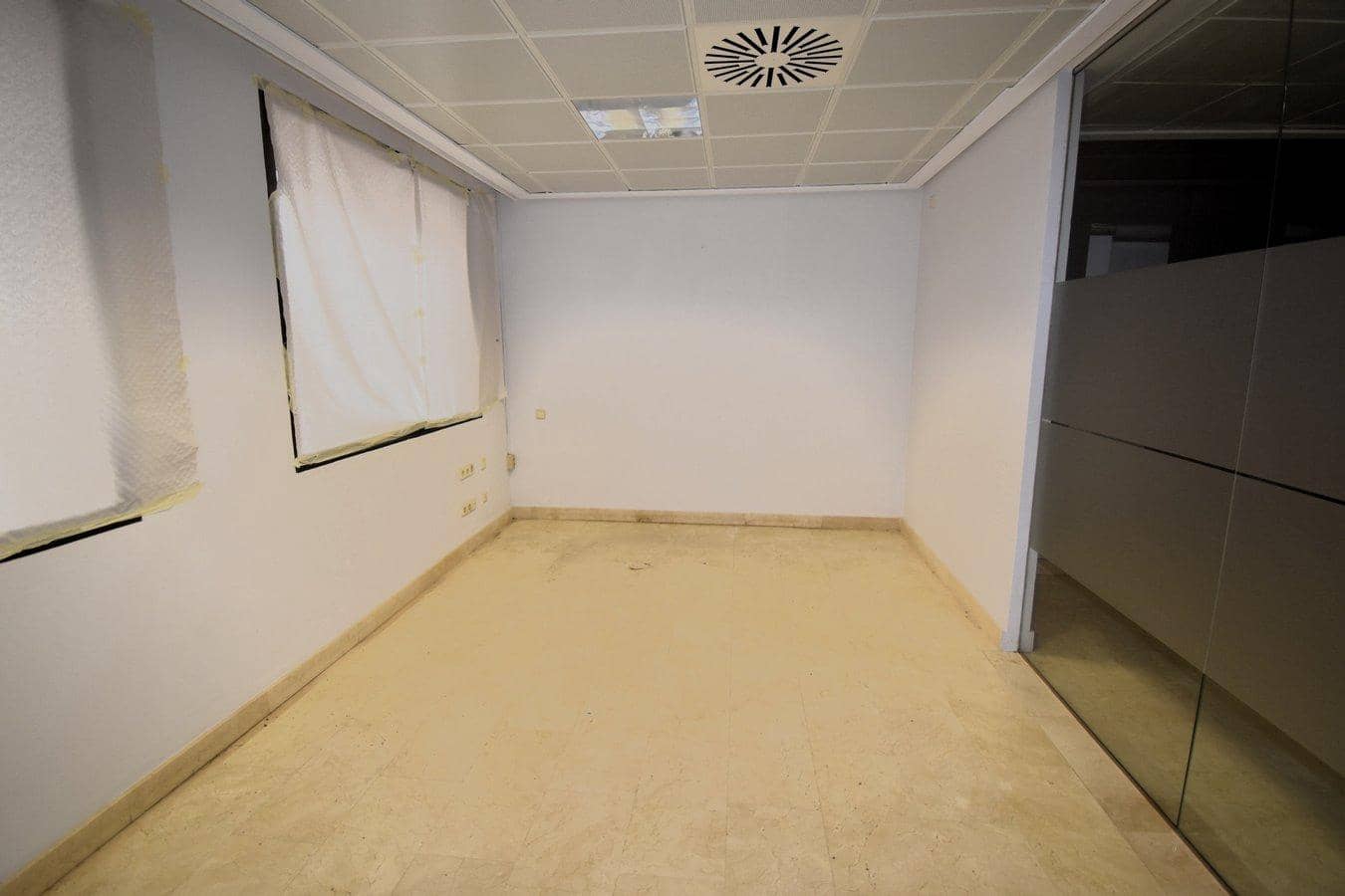 7 makuuhuone Yritys vuokrattavana paikassa Portocristo / Port de Manacor - 2 000 € (Ref: 9399887)