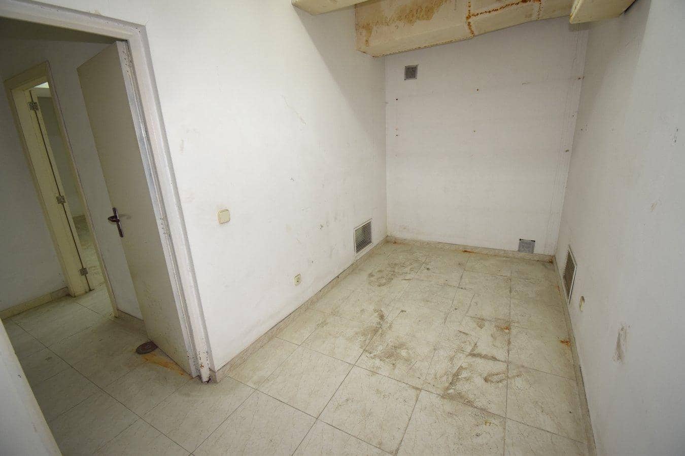 7 makuuhuone Yritys vuokrattavana paikassa Portocristo / Port de Manacor - 2 000 € (Ref: 9399887)