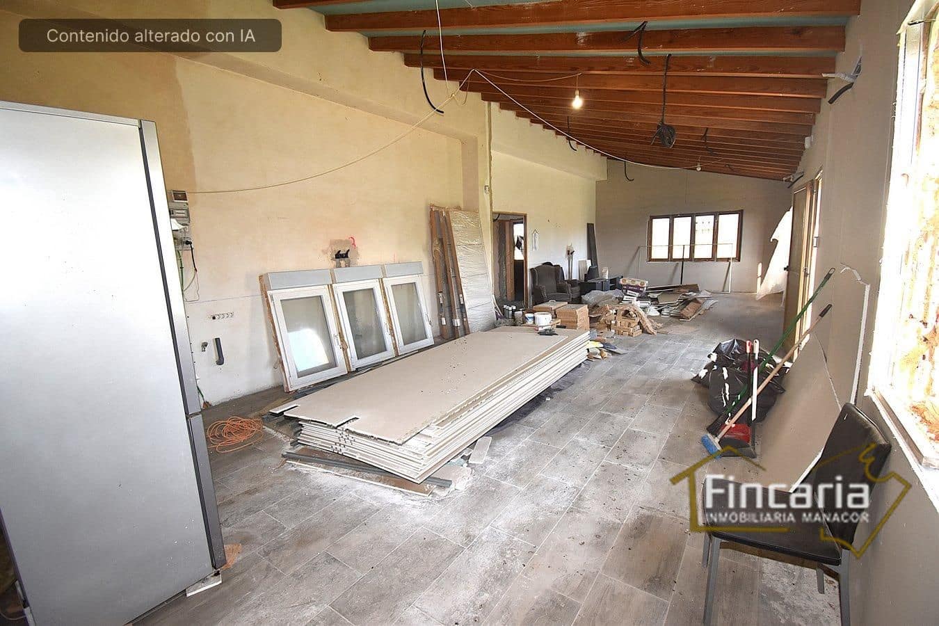 3 bedroom Finca/Country House for sale in Manacor - € 250,000 (Ref: 9448503)