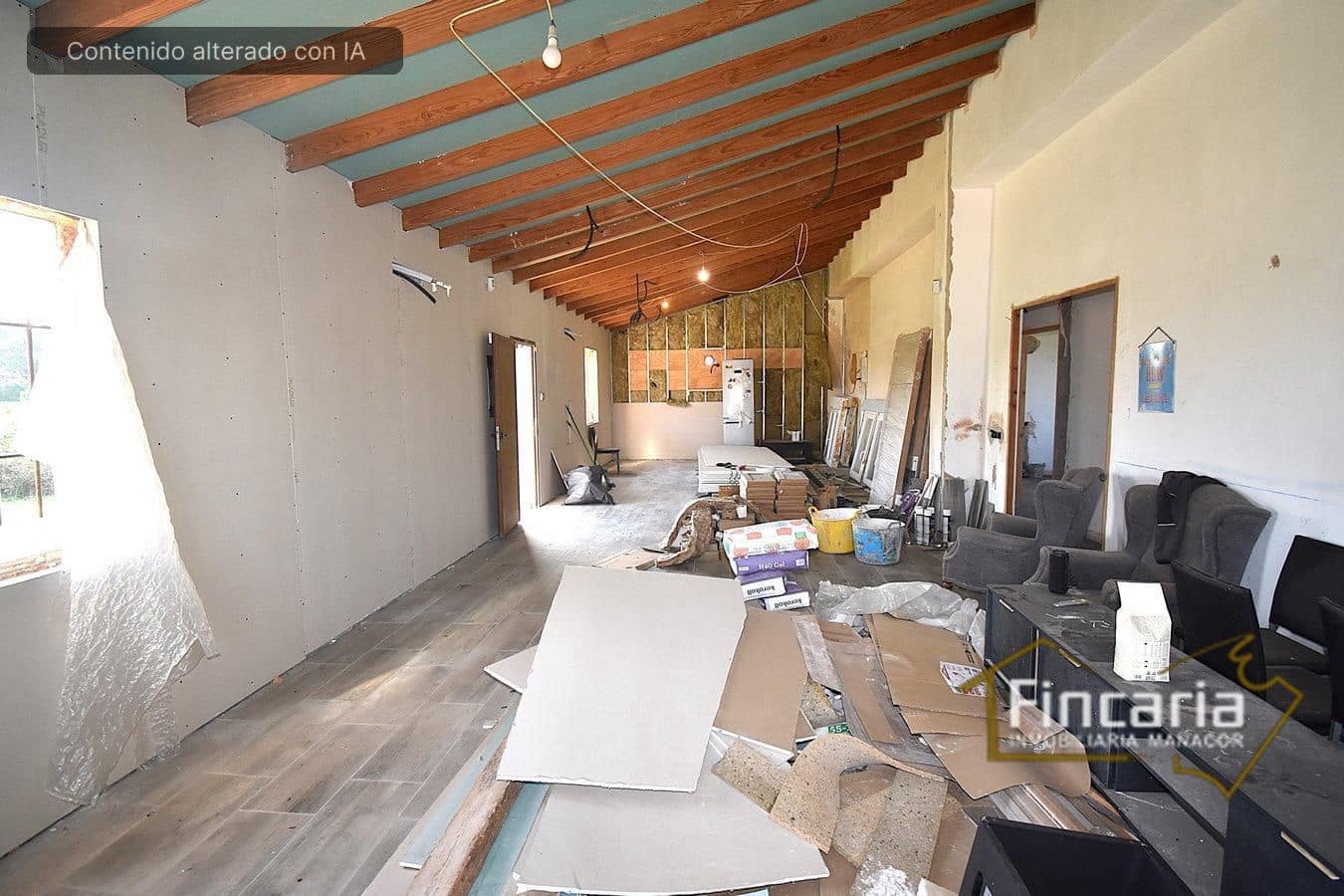 3 bedroom Finca/Country House for sale in Manacor - € 250,000 (Ref: 9448503)