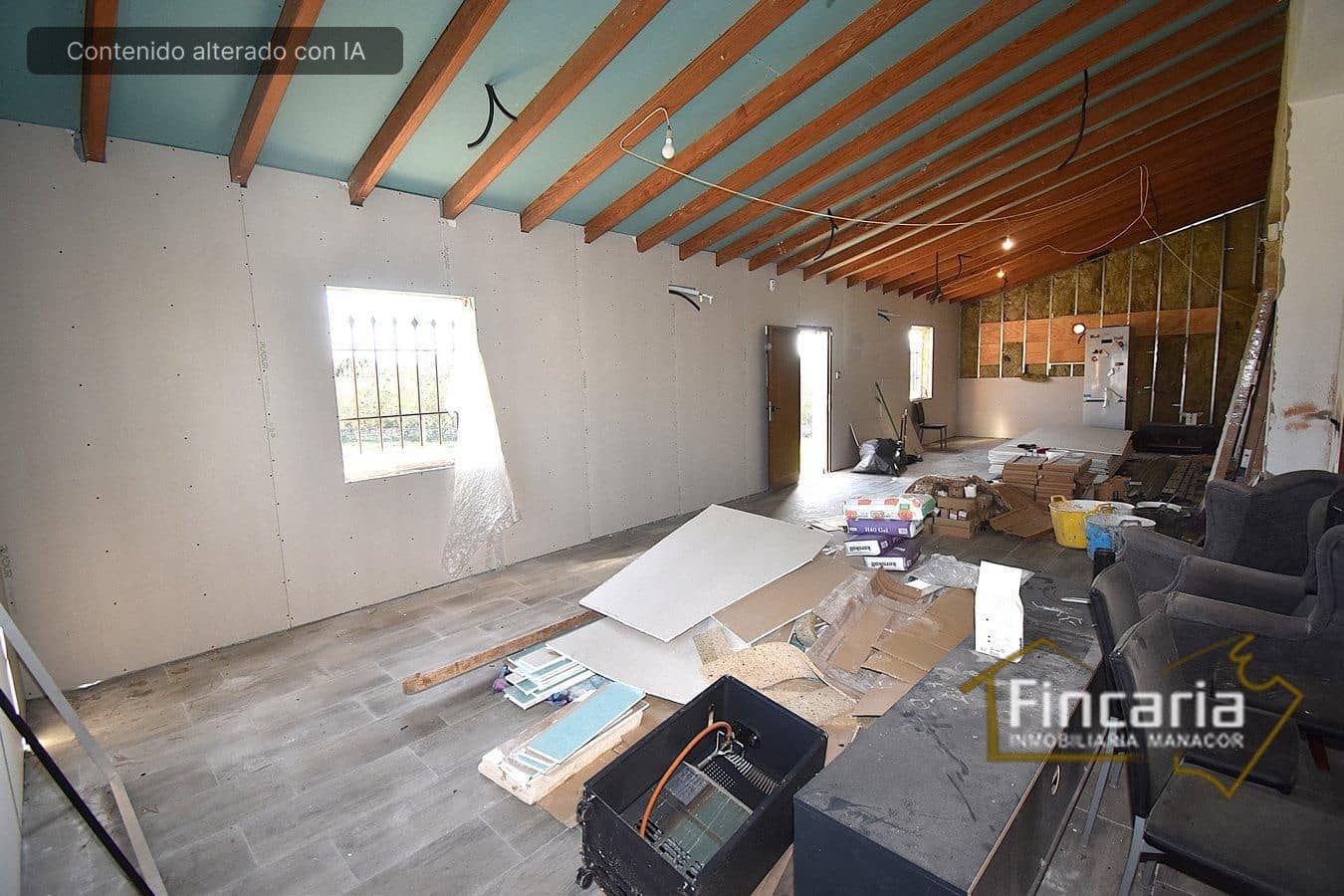 3 bedroom Finca/Country House for sale in Manacor - € 250,000 (Ref: 9448503)