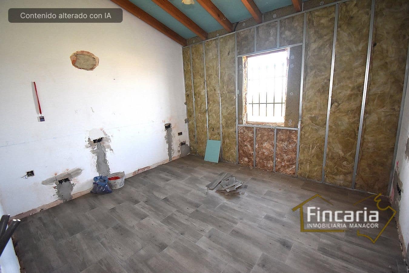 3 bedroom Finca/Country House for sale in Manacor - € 250,000 (Ref: 9448503)