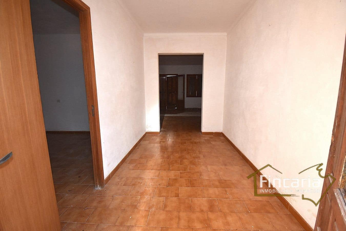 2 bedroom Villa for sale in S'Illot - € 289,000 (Ref: 9466133)