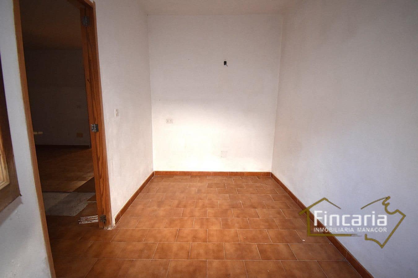 2 bedroom Villa for sale in S'Illot - € 289,000 (Ref: 9466133)