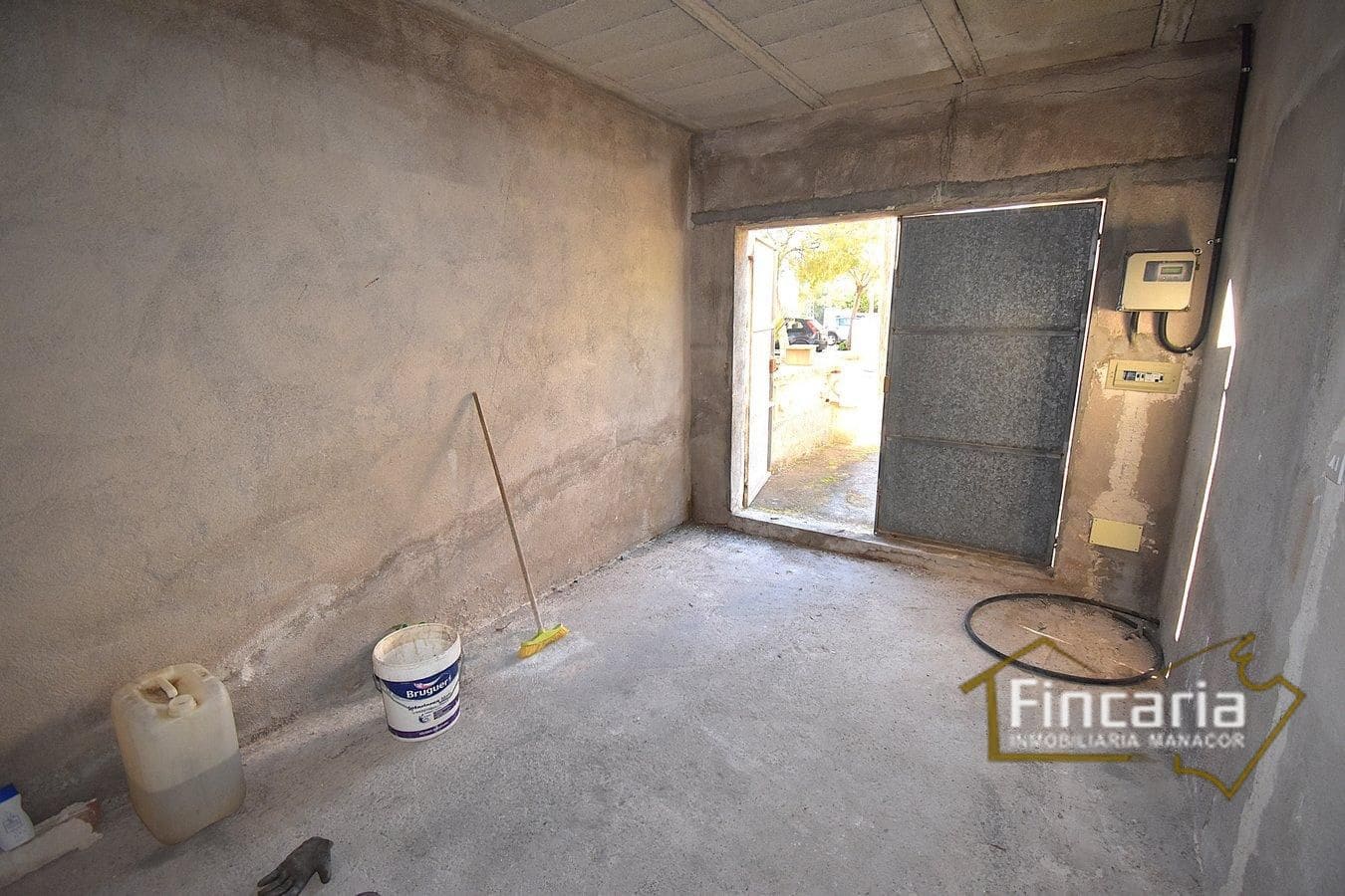 2 bedroom Villa for sale in S'Illot - € 289,000 (Ref: 9466133)