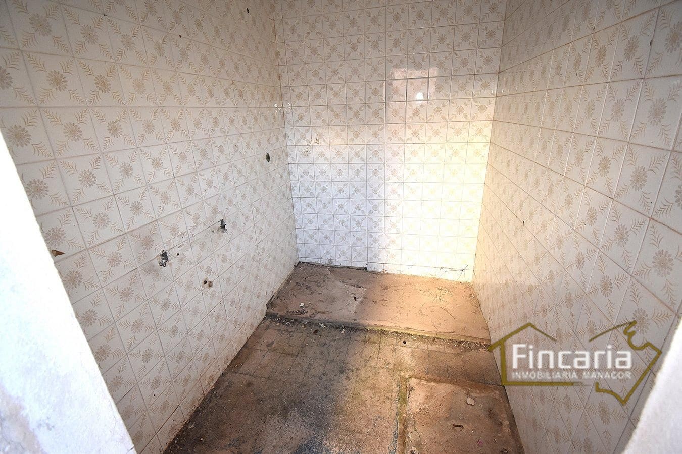 2 bedroom Villa for sale in S'Illot - € 289,000 (Ref: 9466133)