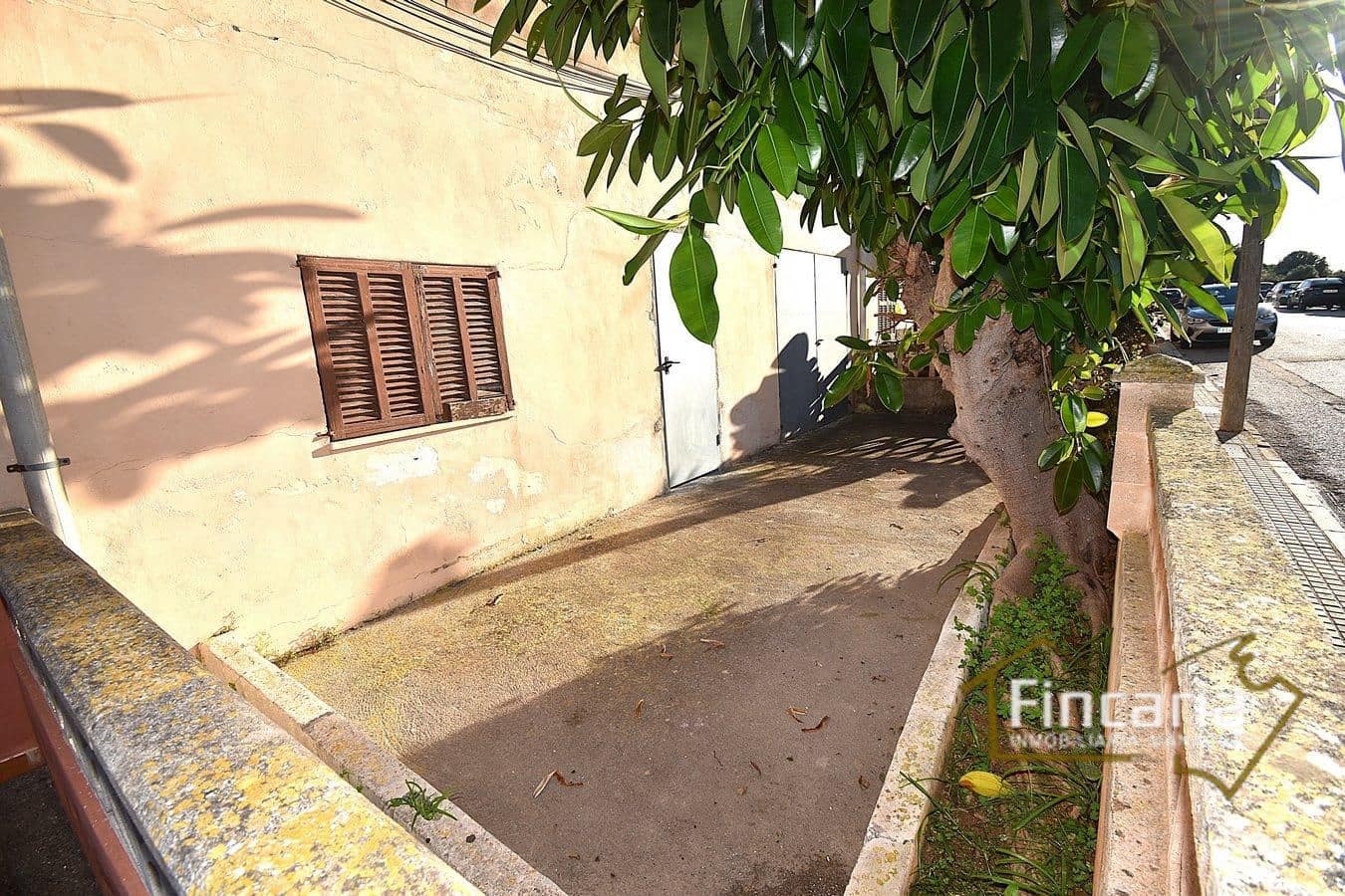 2 bedroom Villa for sale in S'Illot - € 289,000 (Ref: 9466133)