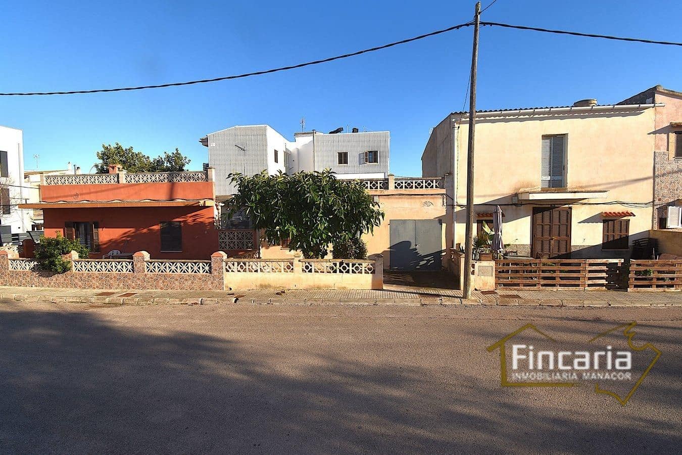 2 bedroom Villa for sale in S'Illot - € 289,000 (Ref: 9466133)