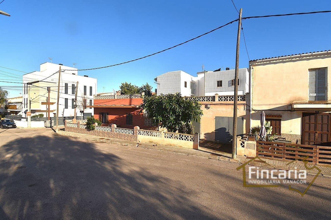 2 bedroom Villa for sale in S'Illot - € 289,000 (Ref: 9466133)