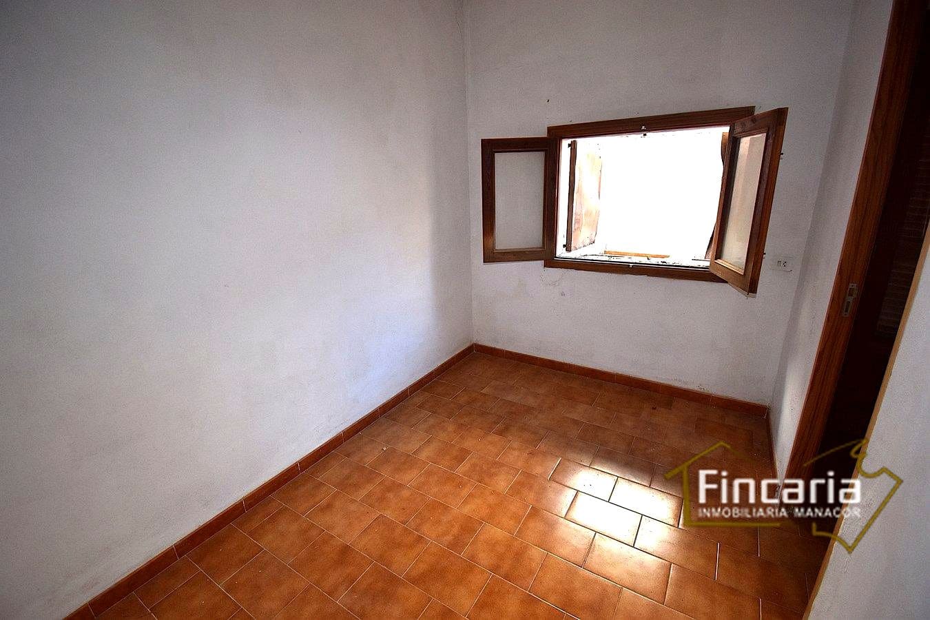 2 bedroom Villa for sale in S'Illot - € 259,000 (Ref: 9466133)