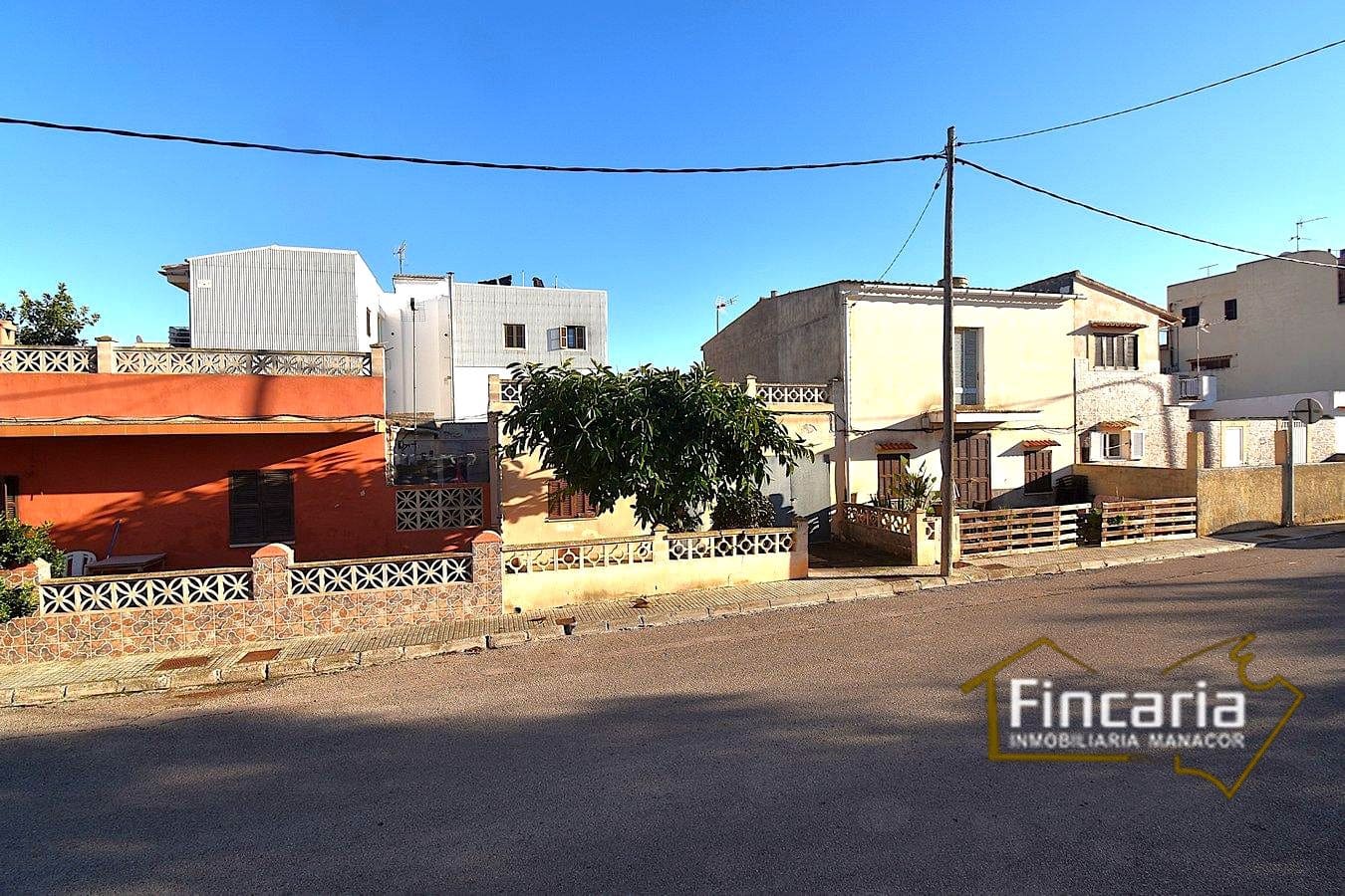 2 bedroom Villa for sale in S'Illot - € 259,000 (Ref: 9466133)