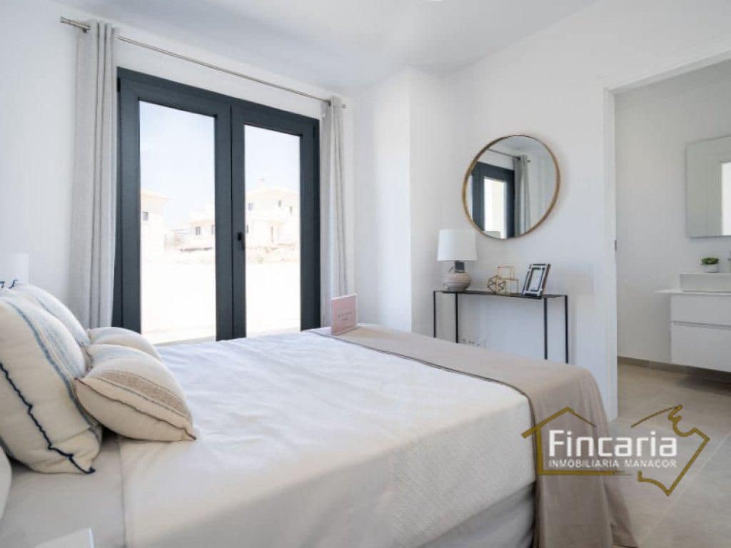 2 soverom Villa til salgs i Manacor med svømmebasseng garasje - € 380 000 (Ref: 9475725)