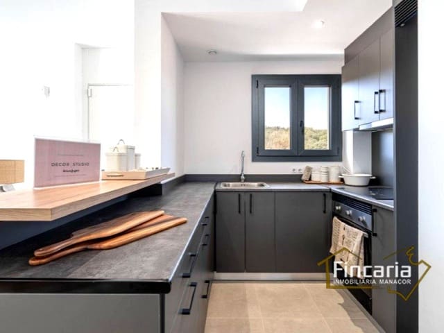 2 soverom Villa til salgs i Manacor med svømmebasseng garasje - € 380 000 (Ref: 9475725)