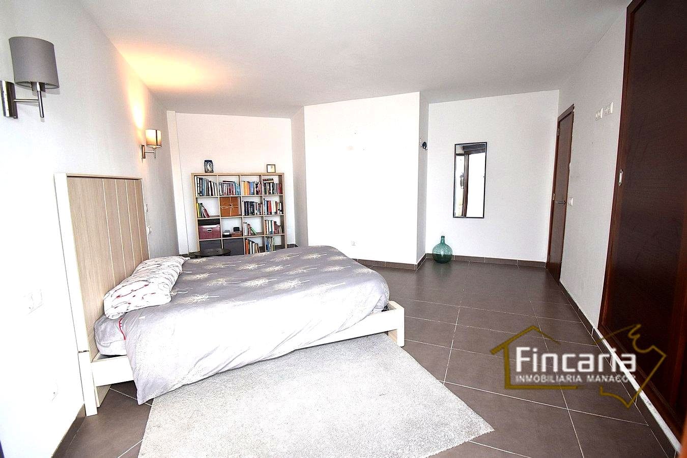 Piso de 3 habitaciones en Petra en venta - 335.000 € (Ref: 9484974)