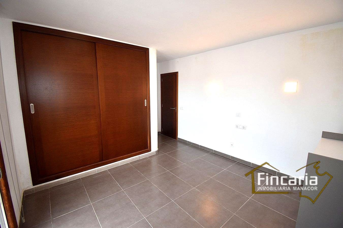 Piso de 3 habitaciones en Petra en venta - 335.000 € (Ref: 9484974)